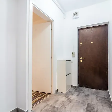 Apartamento Stylish Near National Arena With High-speed Wifi *