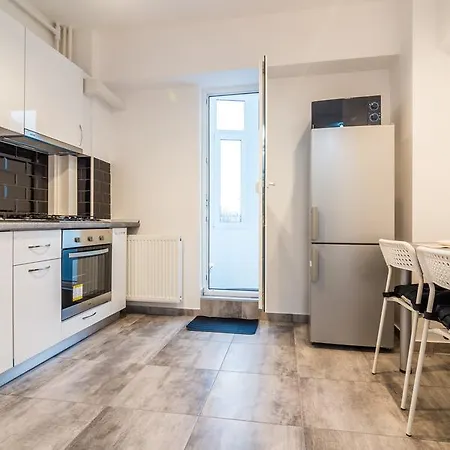 Stylish Near National Arena With High-speed Wifi * Bucarest