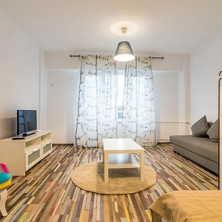 Daire Stylish Near National Arena With High-speed Wifi *