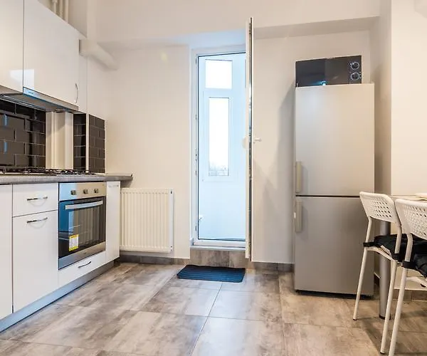 Stylish Near National Arena With High-speed Wifi * Bükreş